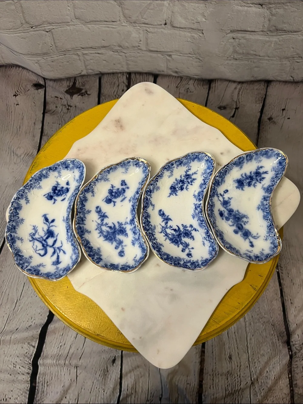 Wedgwood beautiful antique
